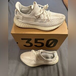 Adidas Yeezy Boost 350 V2 Bone sz 11.5